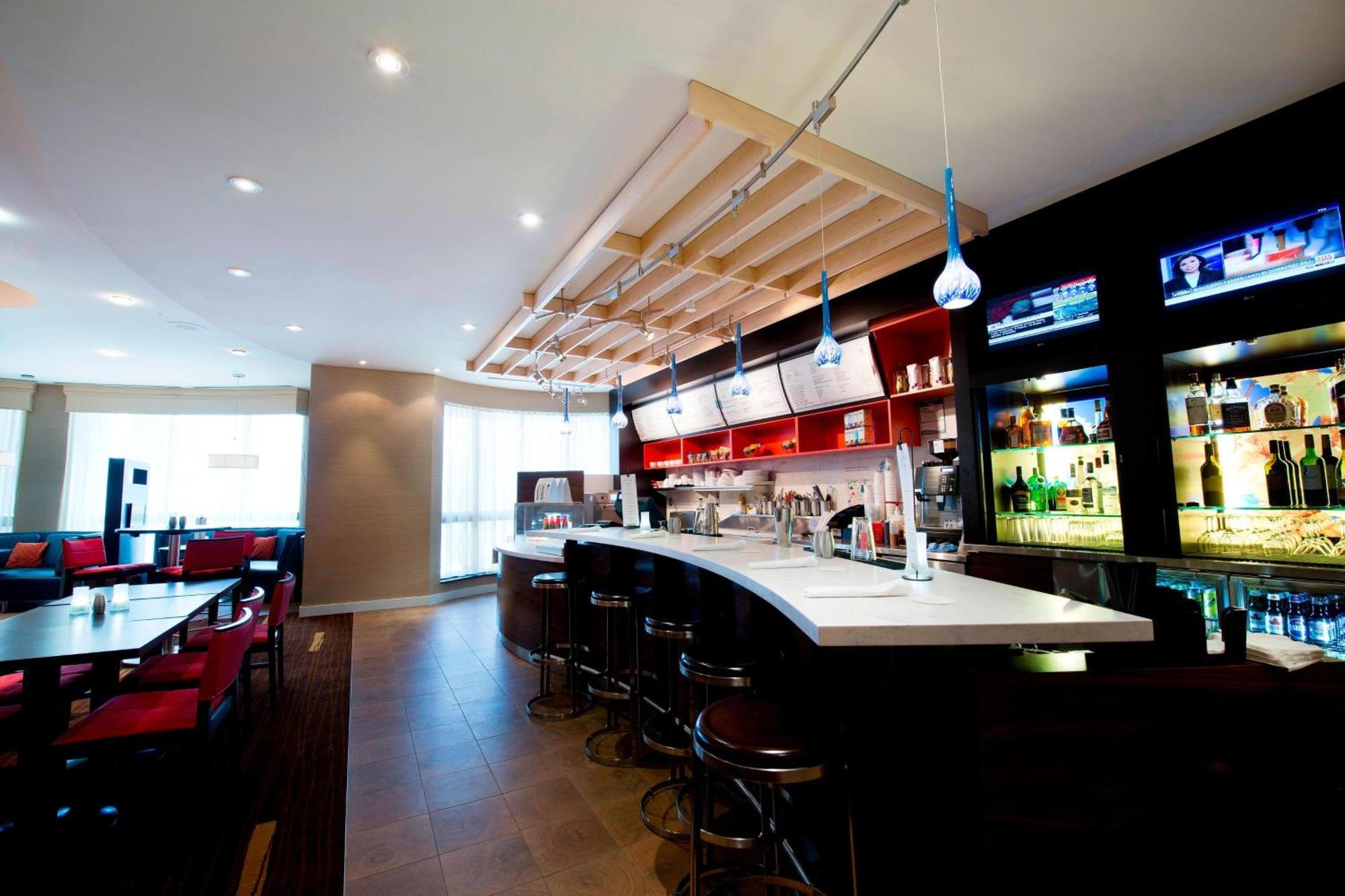 Hotel Courtyard By Marriott Mississauga-Airport Corporate Centre West Exterior foto